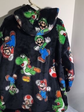 Nintendo Black Hoodie Blanket with Green Yoshi & Colorful Mario Cast